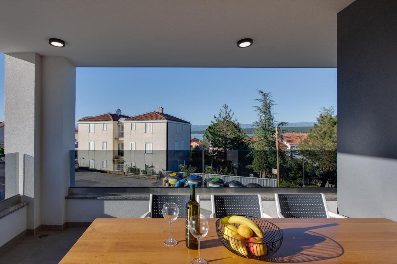 Apartma Skubic Duhljica Vantacici Esterno foto