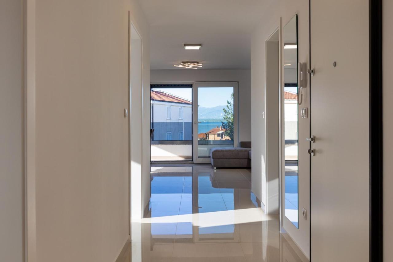 Apartma Skubic Duhljica Vantacici Esterno foto