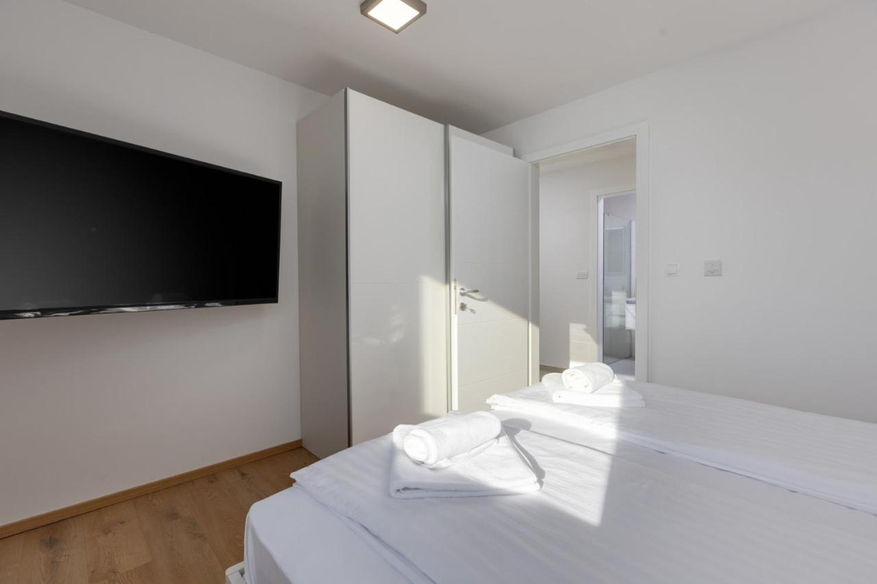 Apartma Skubic Duhljica Vantacici Esterno foto